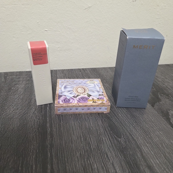 Pat McGrath Labs Bridgerton  with Lipstick And MERIT SERUM - Picture 7 of 7